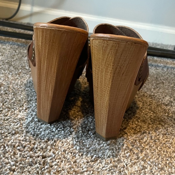 Brown wedges - Picture 3 of 4